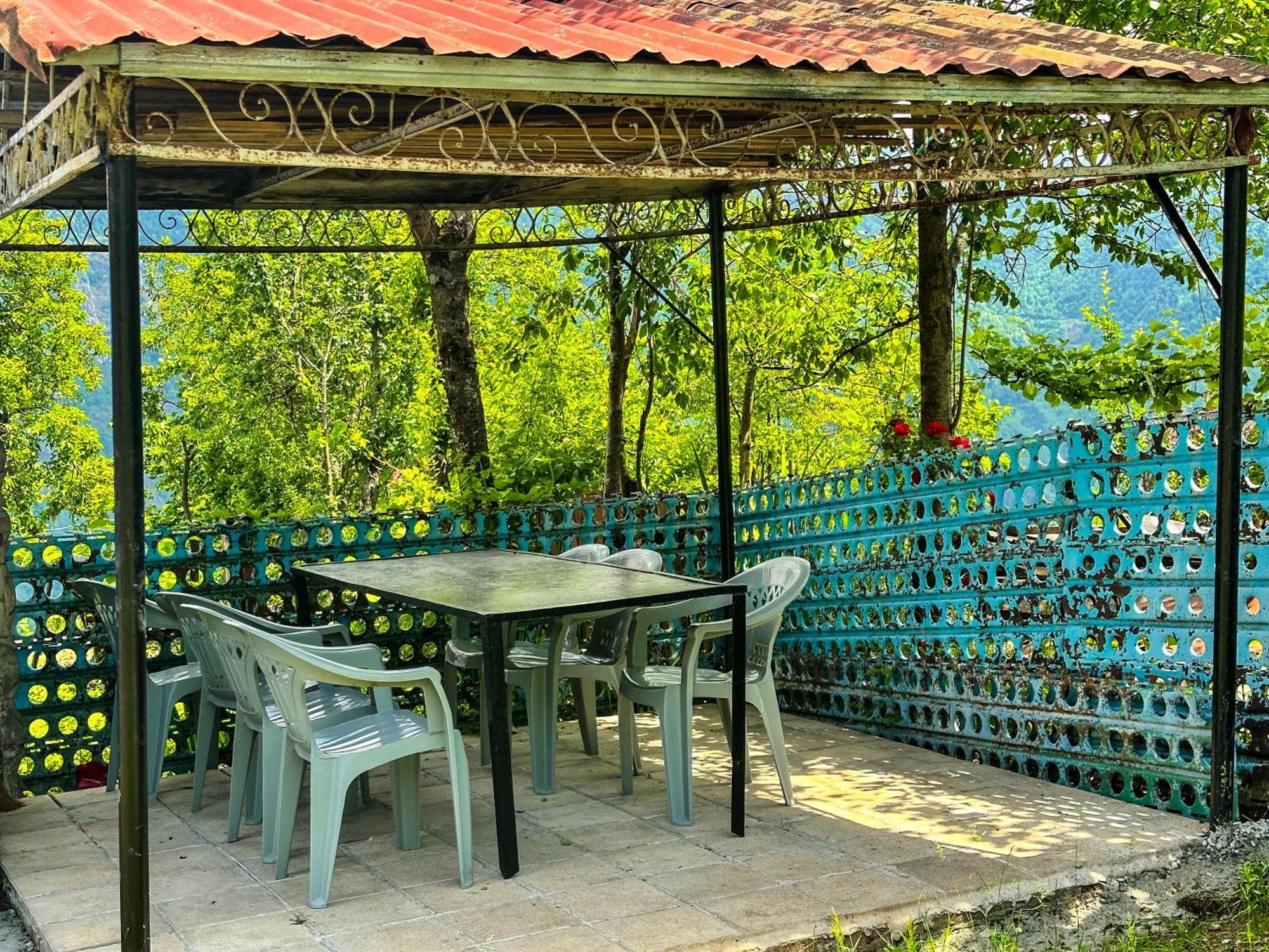 Armazi Hotel Khulo Екстериор снимка